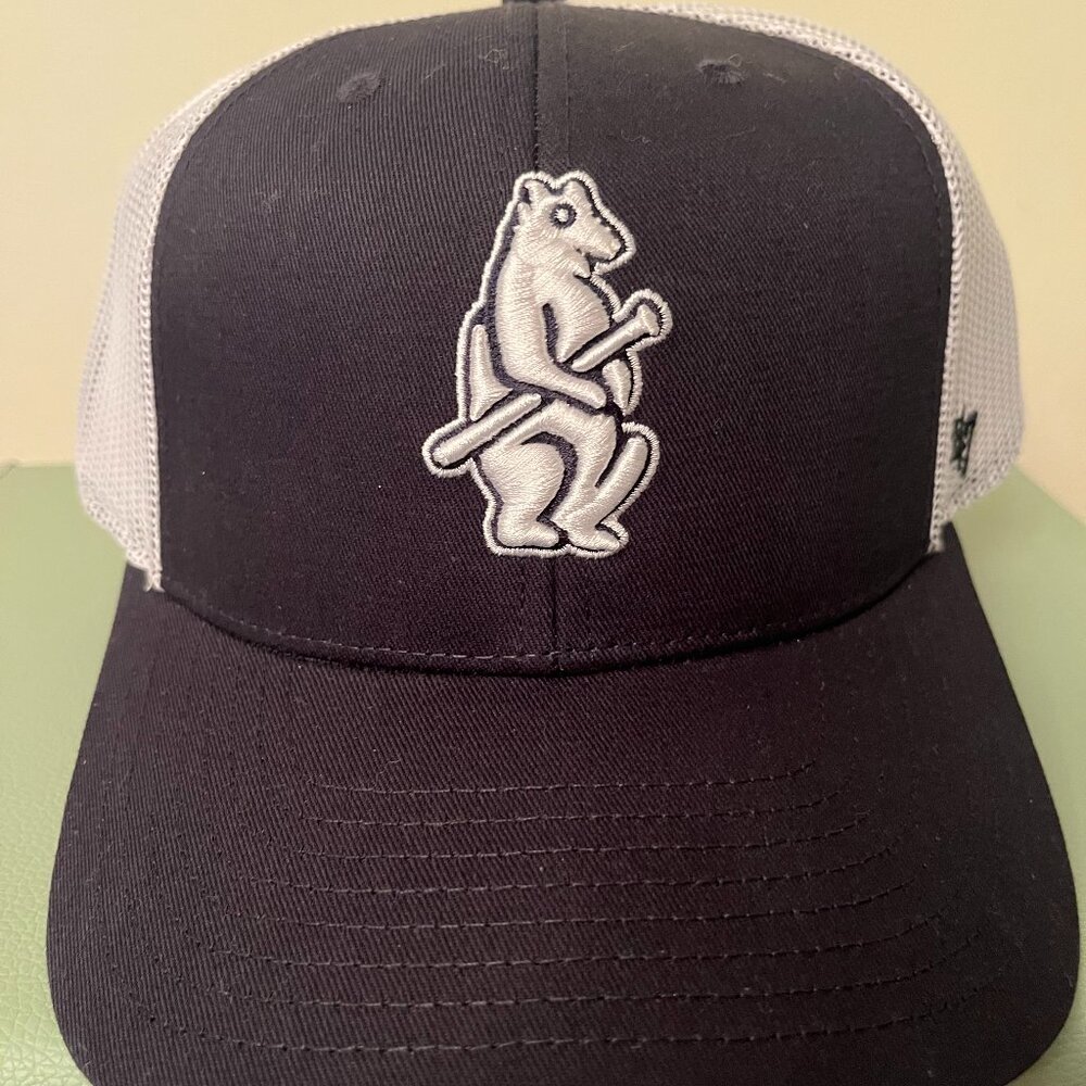 ‘47 Brand Chicago Cubs Trucker Snapback Cap
